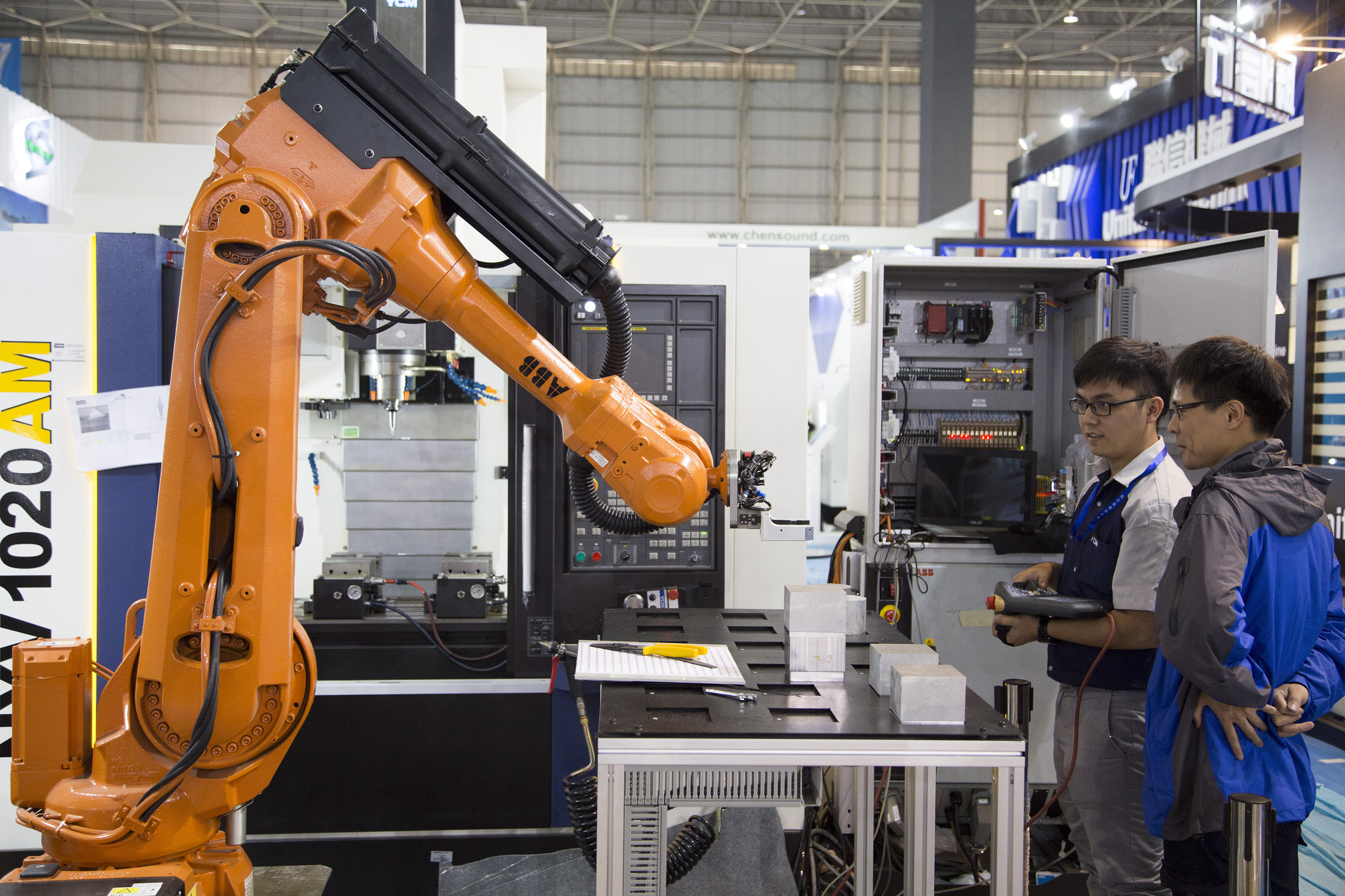 海内外高端机器人齐聚广东智博会 美德日等国龙头企业赴会,有望吸引11